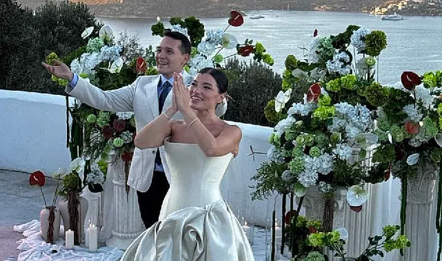 Bodrum’da Görkemli Nişan: Kardelen Yokarlı ve Saldıray Özsekban Evliliğe İlk Adımı Attı