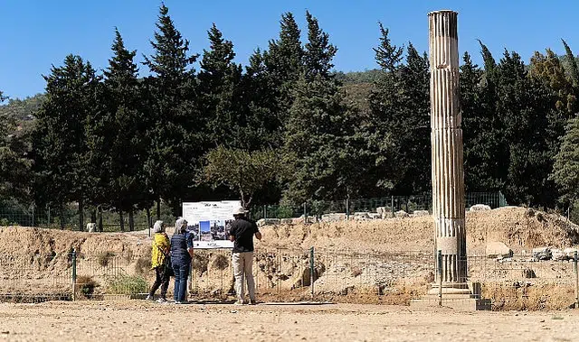 Klaros’ta 3 bin 300 yıllık kehanetin izinde