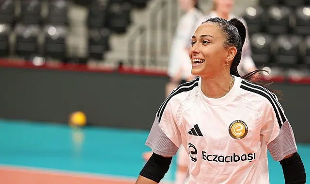 Eczacıbaşı Peron İstanbul, sezonun ilk maçında Nilüfer Belediyespor Eker deplasmanında